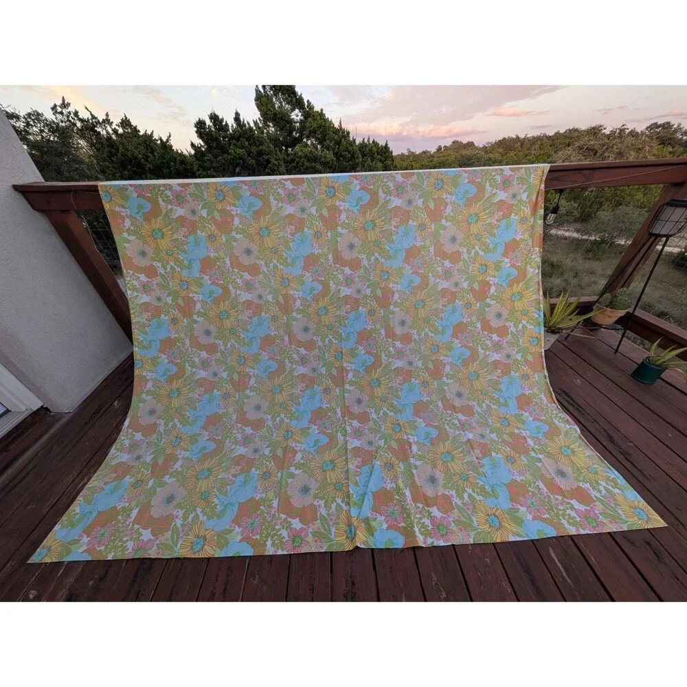Vintage Springmaid Wondercale Queen Flat sheet 1970s Retro Floral Rajah Garden